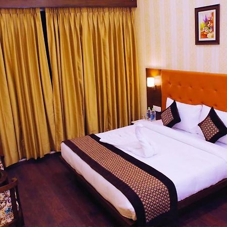 Hotel Citi Inn Grande Zirakpur Exterior photo