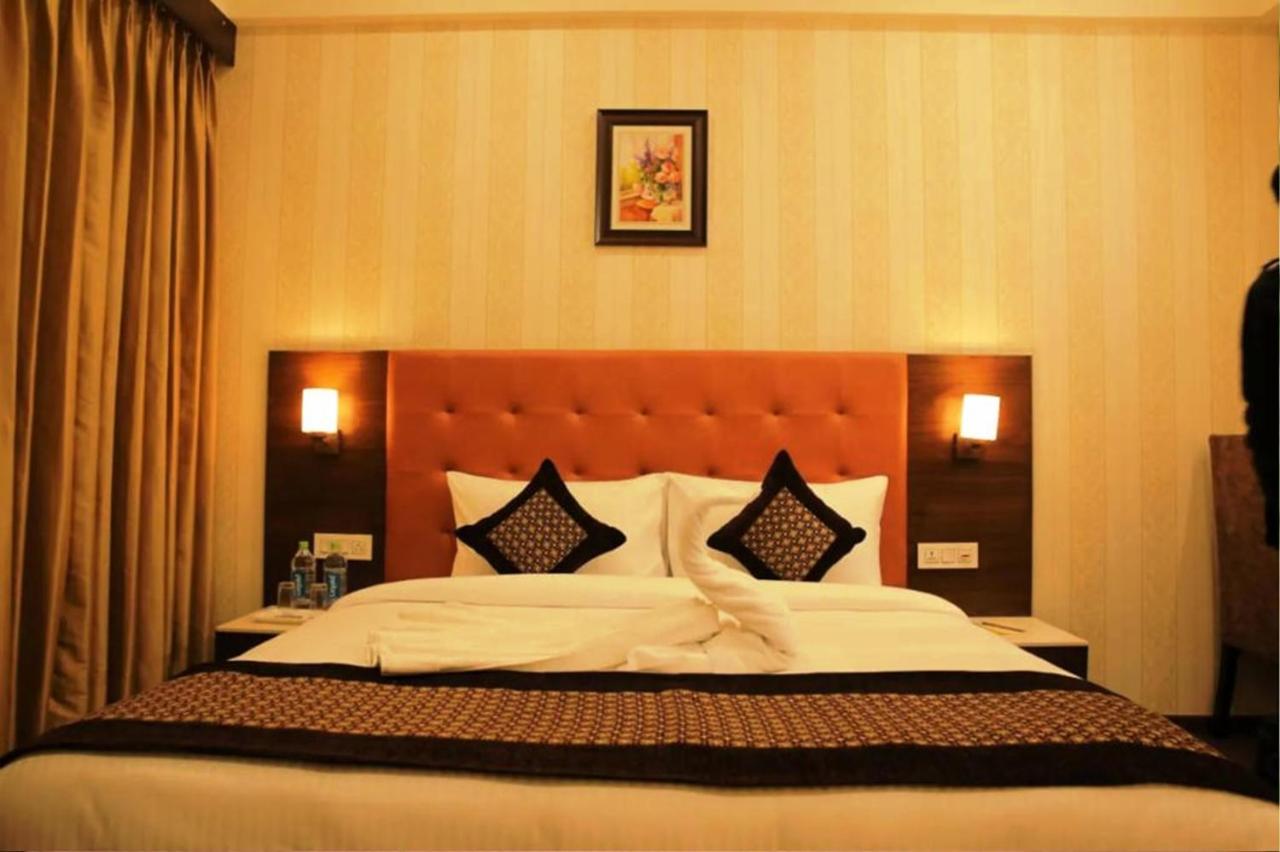 Hotel Citi Inn Grande Zirakpur Exterior photo