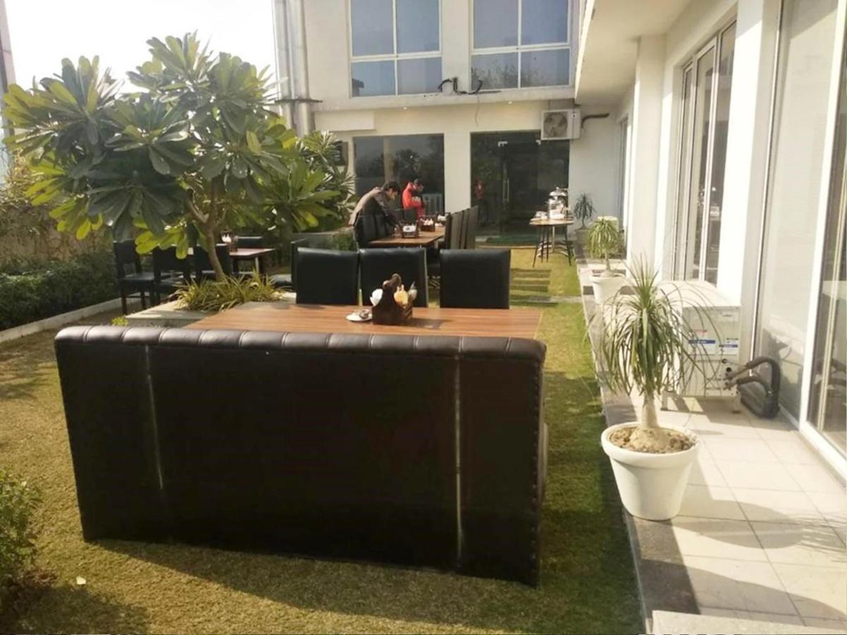 Hotel Citi Inn Grande Zirakpur Exterior photo